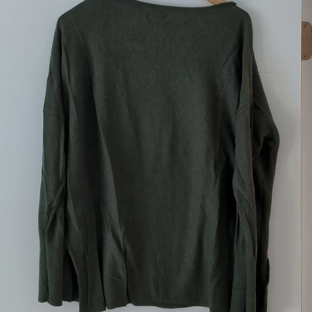 Old Navy Blue & Green Two Lightweight Sweaters Bundle Fall Casual Relaxed Fit XL - Picture 4 of 7